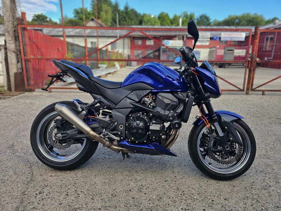 Kawasaki Z1000 cu 39.130km,an 2010, evacuare LeoVince