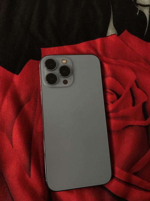 iPhone 13 Pro Max 256Gb 100% Baterie ( Impecabil )