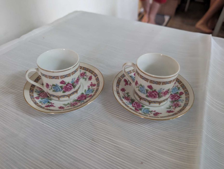 Set 24 piese portelan chinezesc anii 80, farfurii si cesti