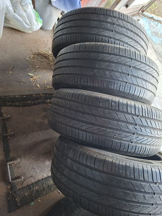 Продам шины. 245/45/19 гити