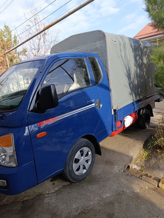 Хюндай Портер 2 плюс сотилади