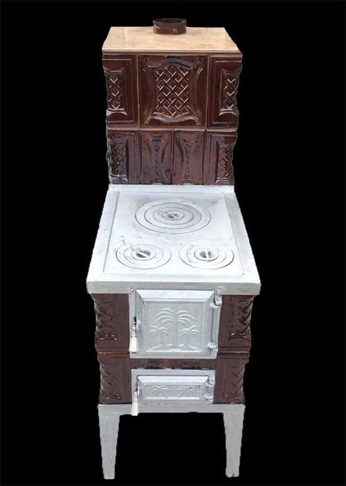 Soba de teracota premontata de gatit cu plita si cuptor culoare maro