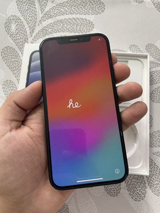 Айфон 12, 128 гб