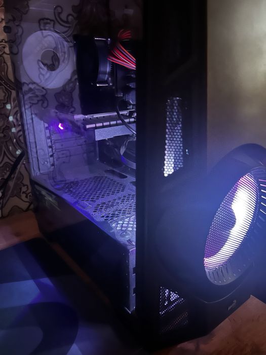 корпус от компьютера