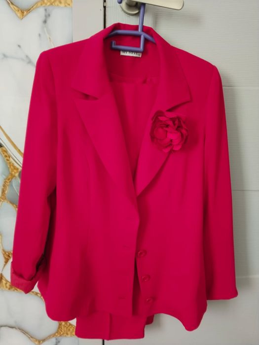 Продам Женскую  одежду с этикеткой