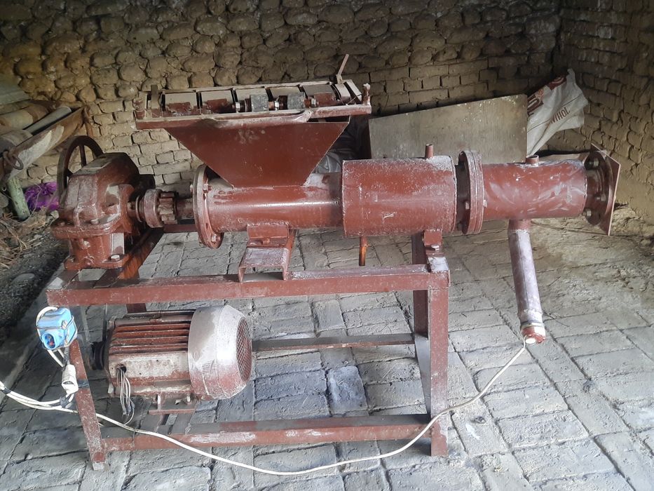 Sovun chiqaradigon stanok narxini kelishamiz