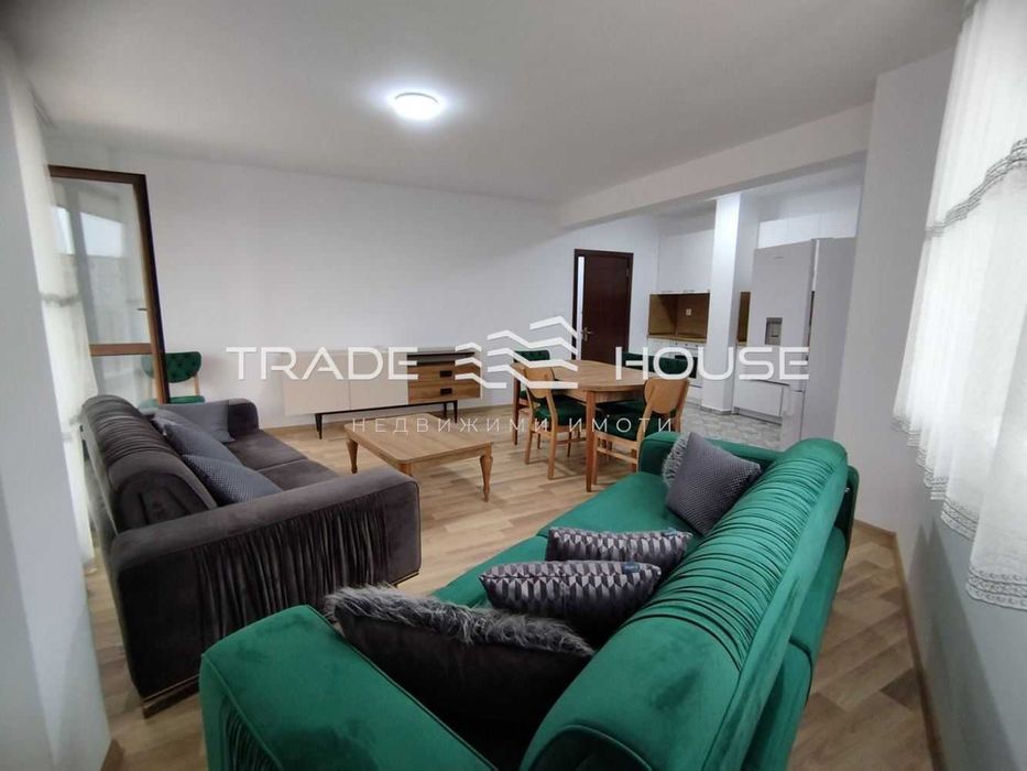 Дава се под наем Двустаен апартамент в Пловдив, Христо Смирненски - 80 кв.м за 440 € - Снимка #1