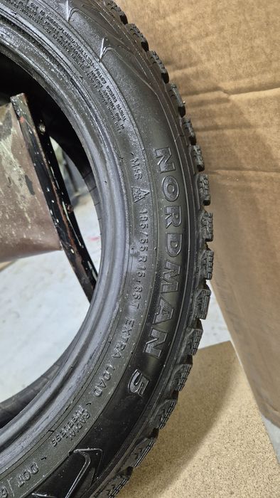 Комплект зимних покрышек 185/55/15