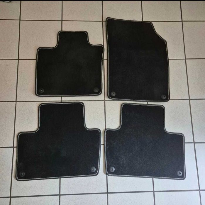 Presuri Covorase Volvo originale din Cauciuc sau Stofă xc60 xc90 s60..