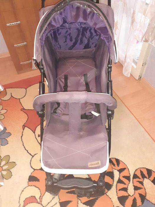 Бебешка олекотена количка