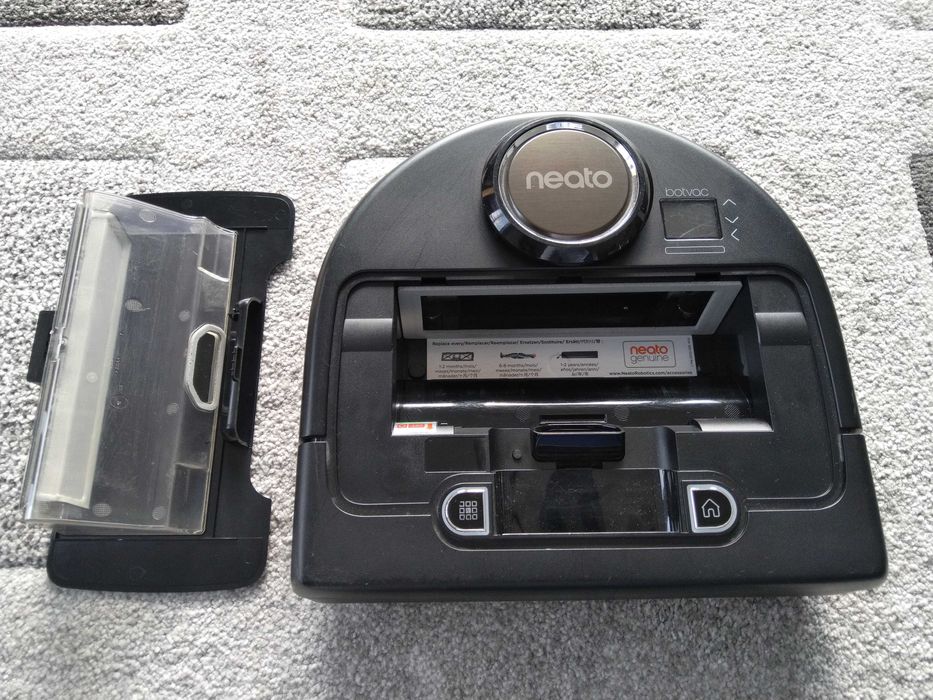 Neato Botvac Connected – Robot Aspirator Inteligent, WiFi