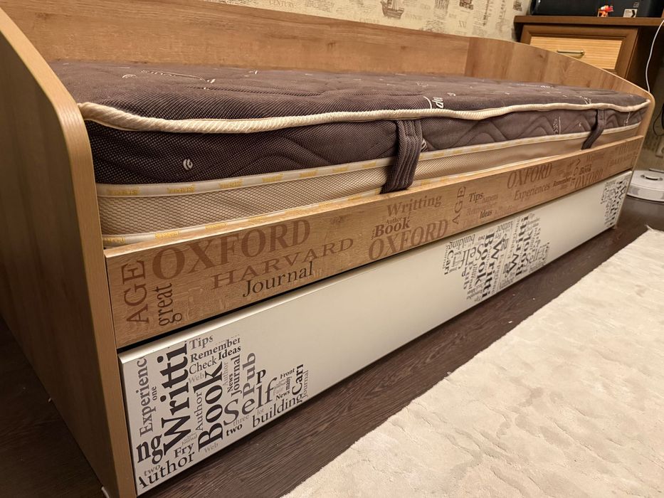 Односпальная кровать 90х200