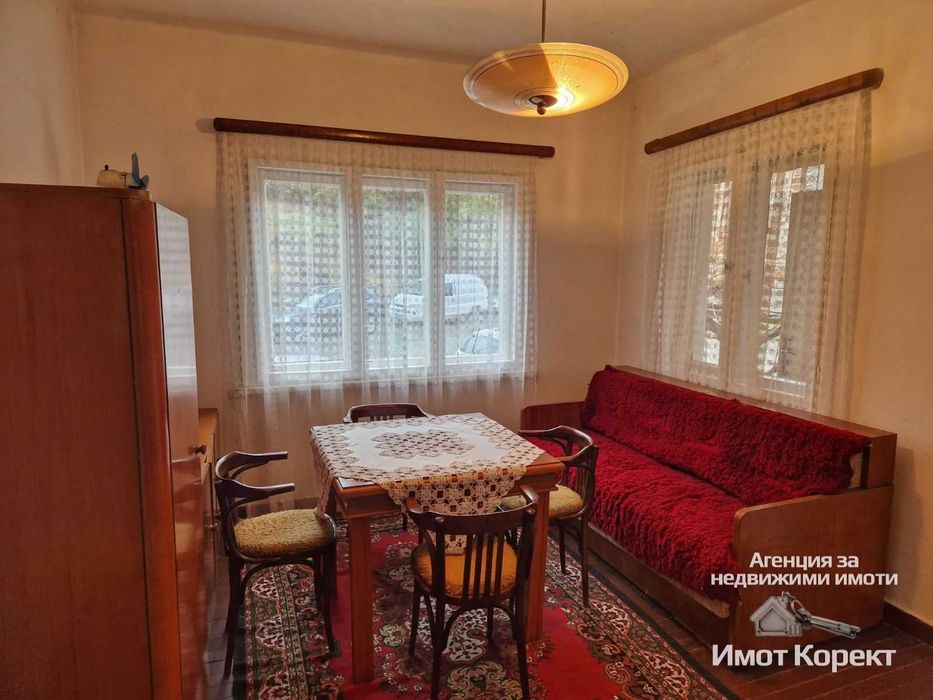 Имот Корект продава Самостоятелна Къща, зона Изток, гр. Асеновград