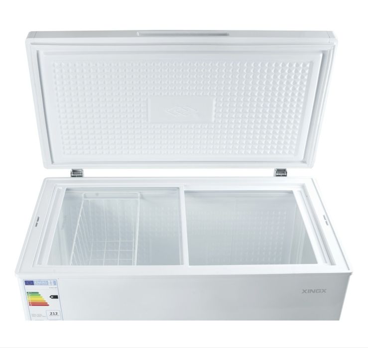 Морозильник XINGX225литр внутри пластмасса