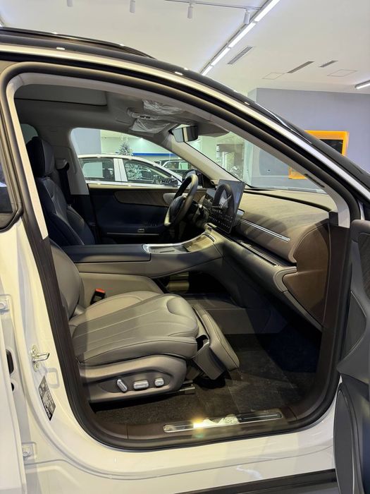 Leapmotor c11 2026 luxury