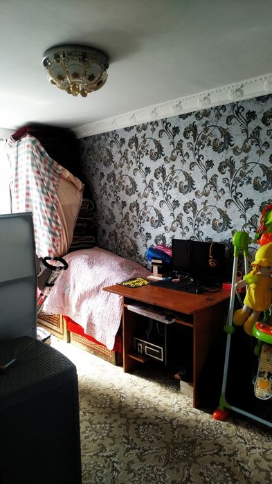 Продается 4 х комнатная квартира