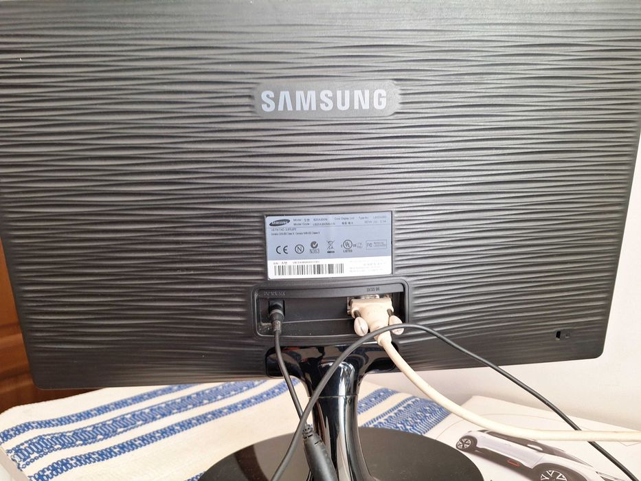 Monitor LED pentru PC , model SAMSUNG