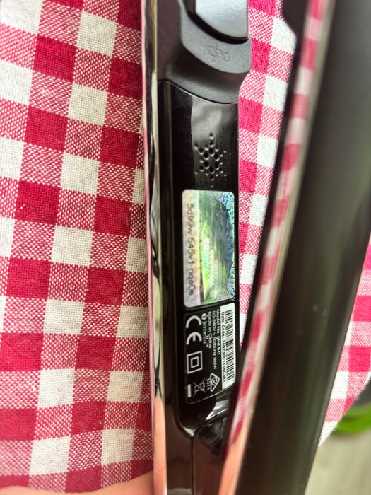 GHD-Hair Straightener