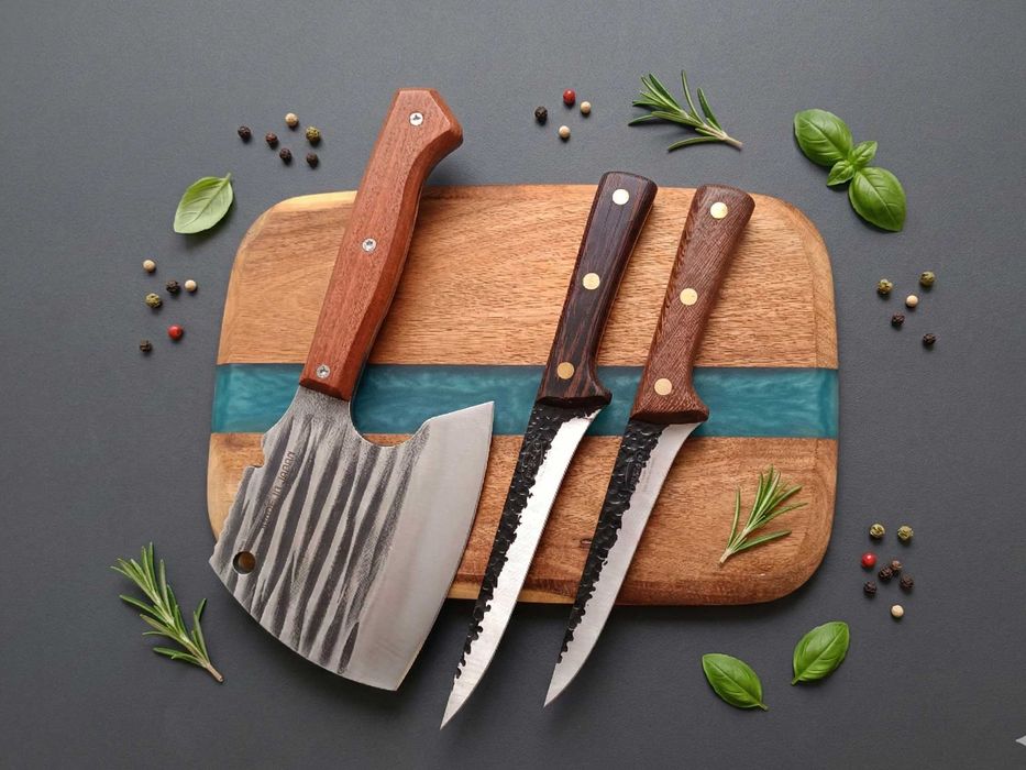 Set Premium 3 Piese: Satâr Oase Măcelărie 1kg și 2 Cuțite Forjate