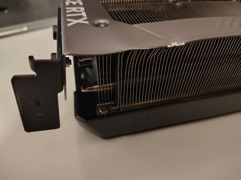 RTX 5080 gigabyte defect
