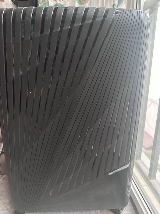 чемодан черный большой