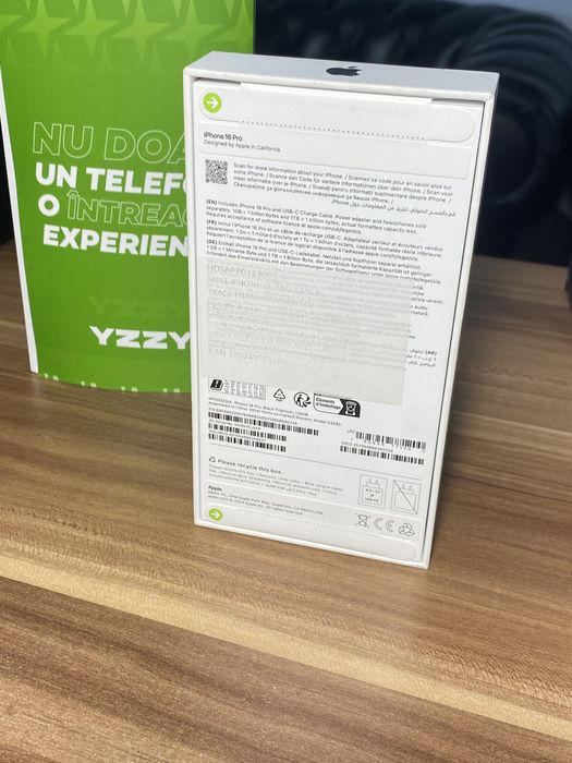 iPhone 16 Pro • 128 GB • Black Titanium