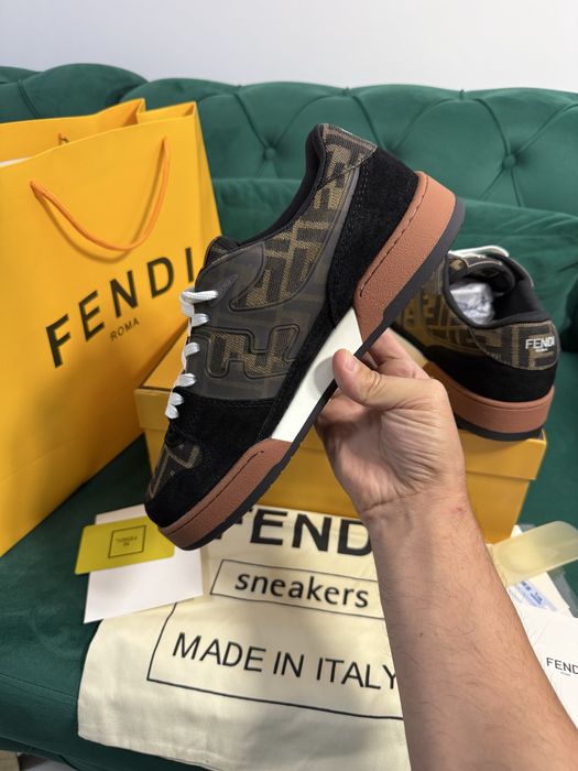 Adidasi Fendi piele naturala Full Box colectie noua