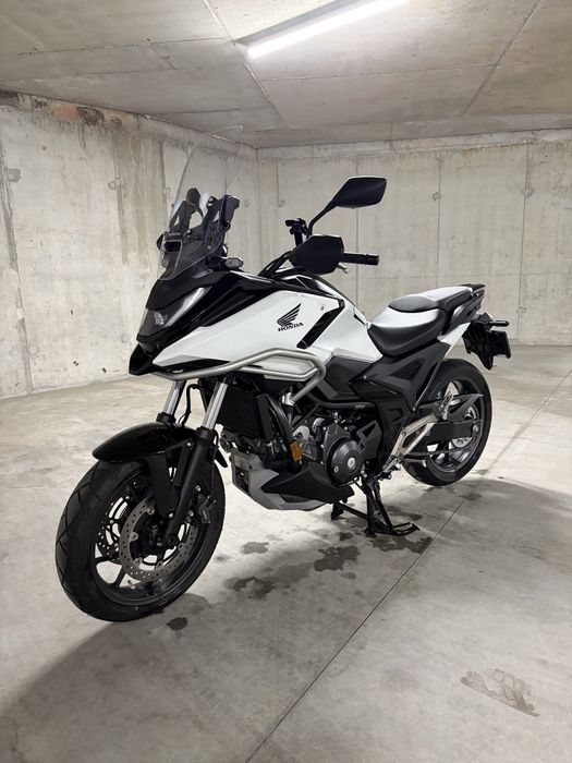 Honda NC750X 2025 MT Garanție