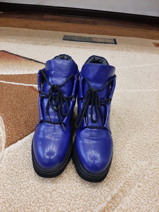 Ботинки женские демисезонные 37р.
