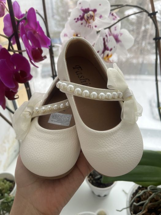 Туфельки для девочки, 25 размер.