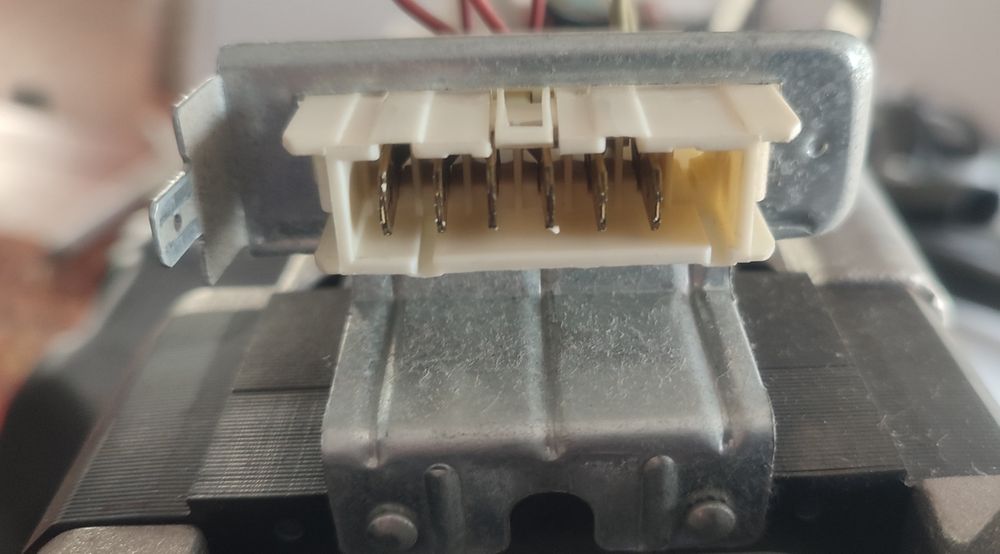 Продам электродвигатель