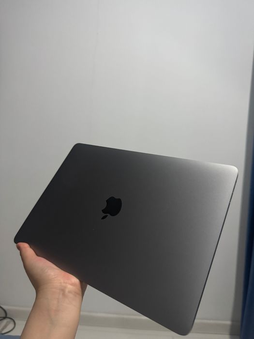 512 ГБ MacBook Pro 13” 2019 — 220k