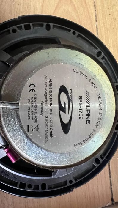 Продавам Alpine cde-153ebt