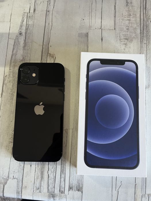 iPhone 12 64 GB Black
