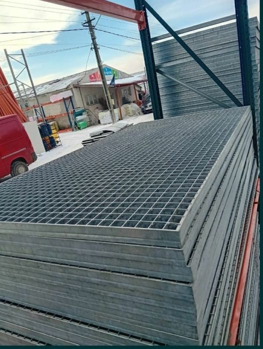 Vând gretare zincate sau trepte zincate