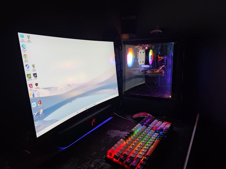 I5 12400/RTX 3060 12GB/+180HZ MONITOR