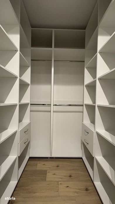 Apartament 2 camere, Centrala Proprie, Parcare proprie