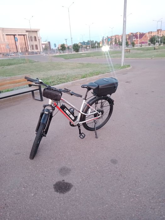 Электровелосипед White Sibirea Camry Light