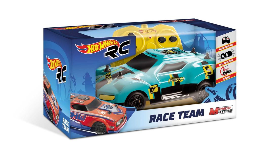 Спортна Кола с дистанционно Hot Wheels 1:28 различни цветове НОВА