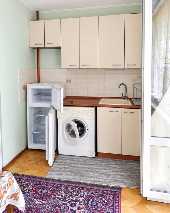 Дава се под наем Двустаен апартамент в Пловдив, Кършияка - 65 кв.м за 360 € - Снимка #1