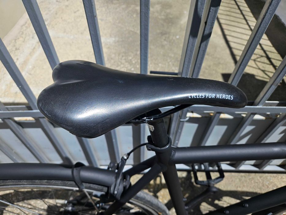 Шосеен велосипед 28 цола FIXIE INC-шест месеца гаранция