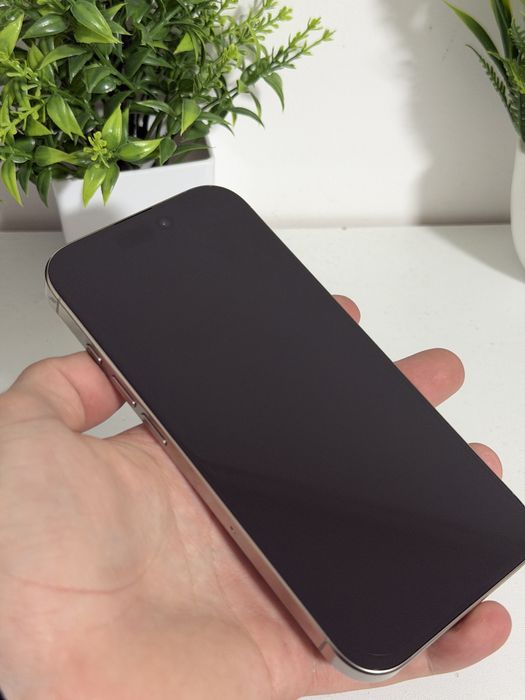 Iphone 16 pro nou pentru !! piese !!