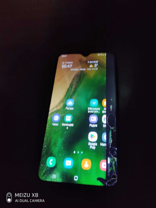 Продам Самсунг а10