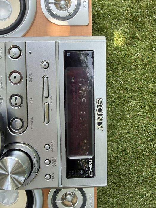 Аудио уредба Sony.