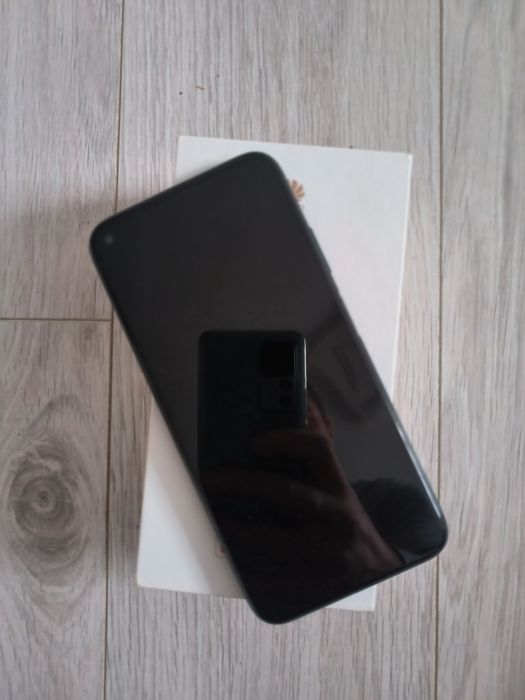 Huawei p40 lite impecabil