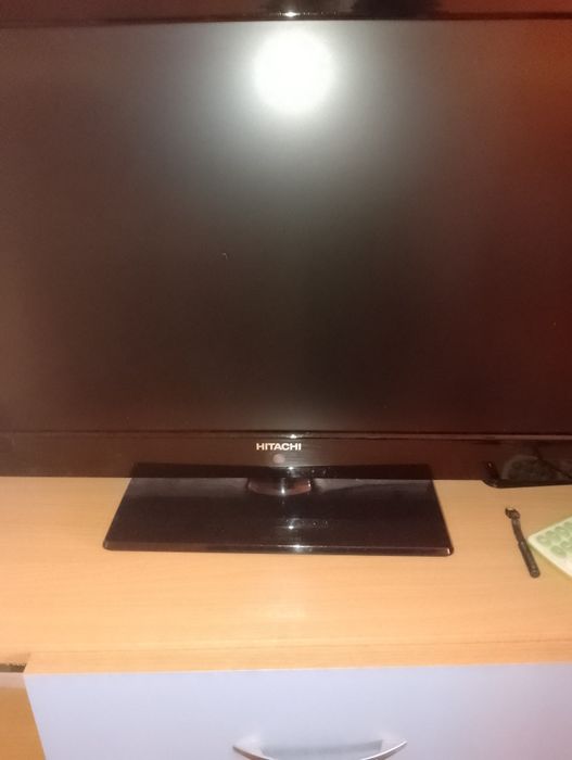 Телевизор Hitachi 24 инча