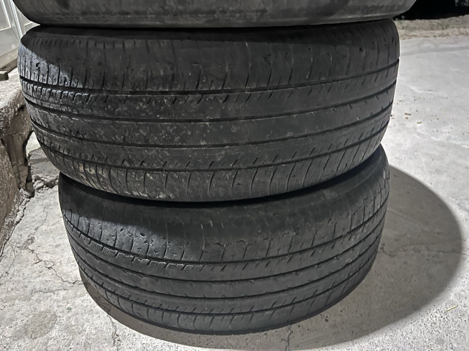 Продам шины камри 55mishelin