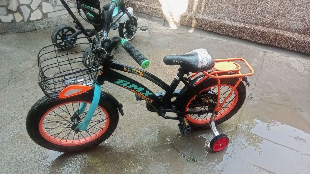 Elektronni lyulka kam ishlatilgan yangidek turibdi