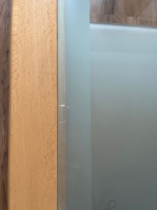 Masa de sticlă Mobexpert