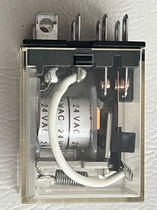 Releu Electromagnetic Omron LY2 VAC24 10Amperi